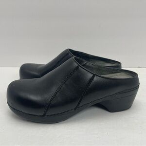Dansko Suri Brushoff Black Leather Open Back Clogs EU 37